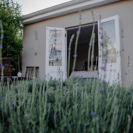 Bed and Breakfast Cornerstone Manor Grahamstown Exterior foto