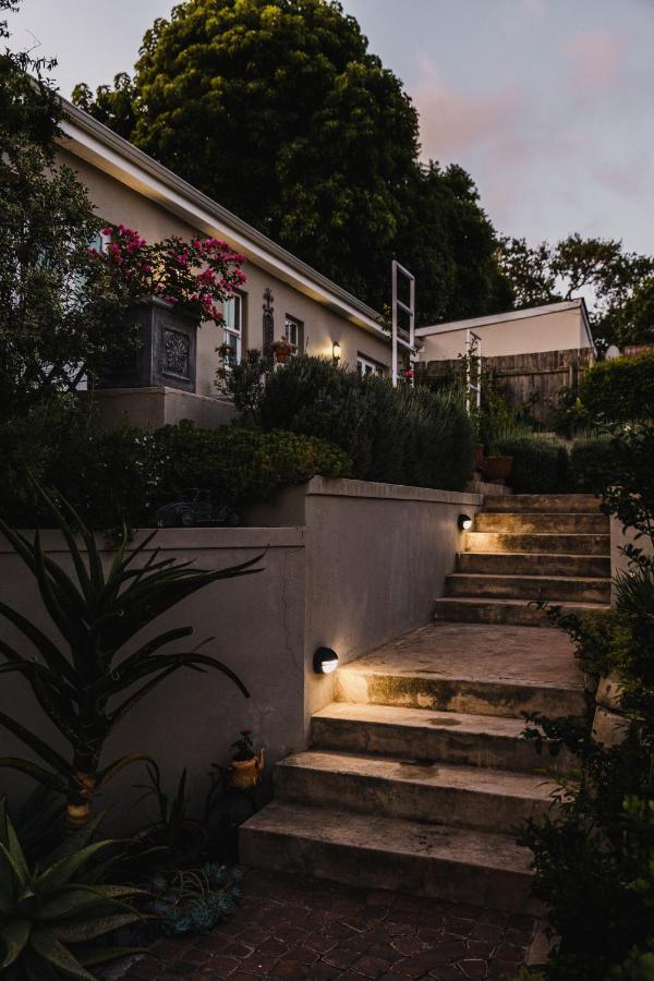 Bed and Breakfast Cornerstone Manor Grahamstown Exterior foto